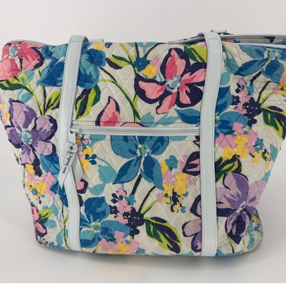 Vera Bradley "Marian Floral" Trimmed Quilted Large Tote Bag Blue Pink Multi - Picture 2 of 8